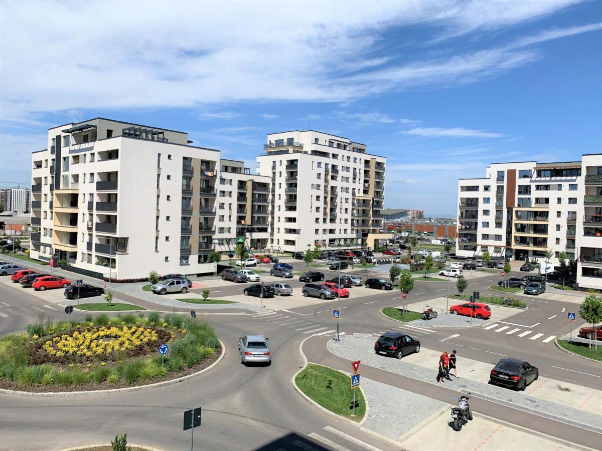 Bwa Zen Apartment Brasov Luaran gambar