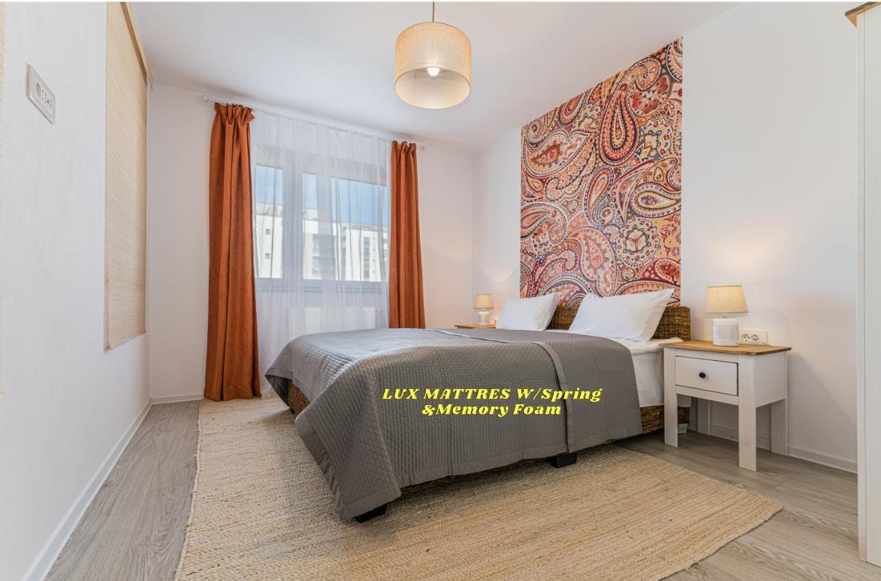 Bwa Zen Apartment Brasov Luaran gambar